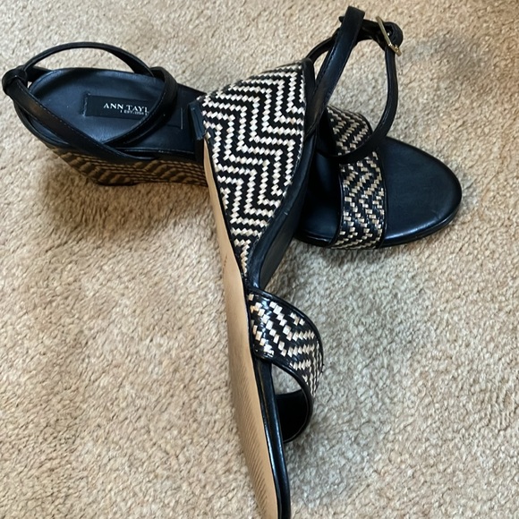 Ann Taylor Sandels - Picture 2 of 4